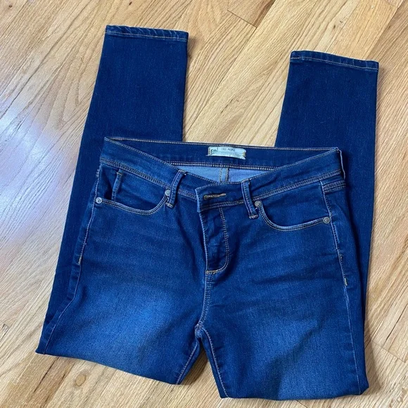 Free People Jeans - Picture 1 of 3